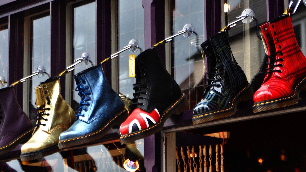 Dr martens online outlet bestellen